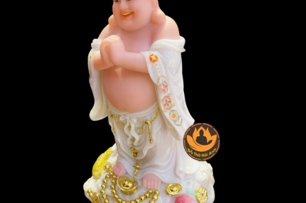 Tượng Di Lặc đứng đẹp | Ý nghĩa phong thủy và cách chọn mua